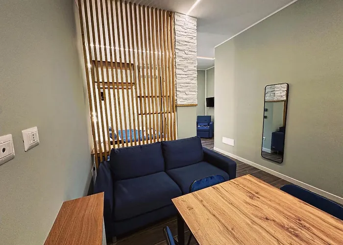 לינה וארוחת בוקר Central Vasto 3*