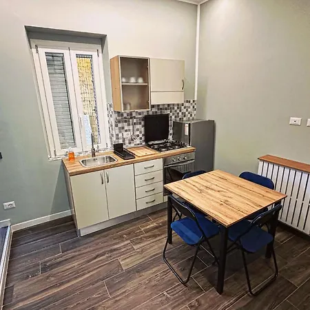 Central Vasto Nocleg ze śniadaniem 3*